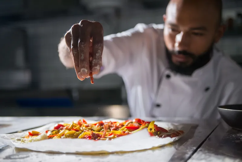 Train Your Tongue: How Professional Chefs Taste Paprika Differently — and How You Can Too