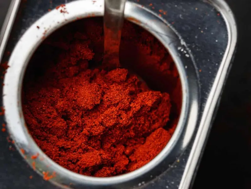 When Paprika Helps and When It Hurts: The Rules That Actually Govern This Spice